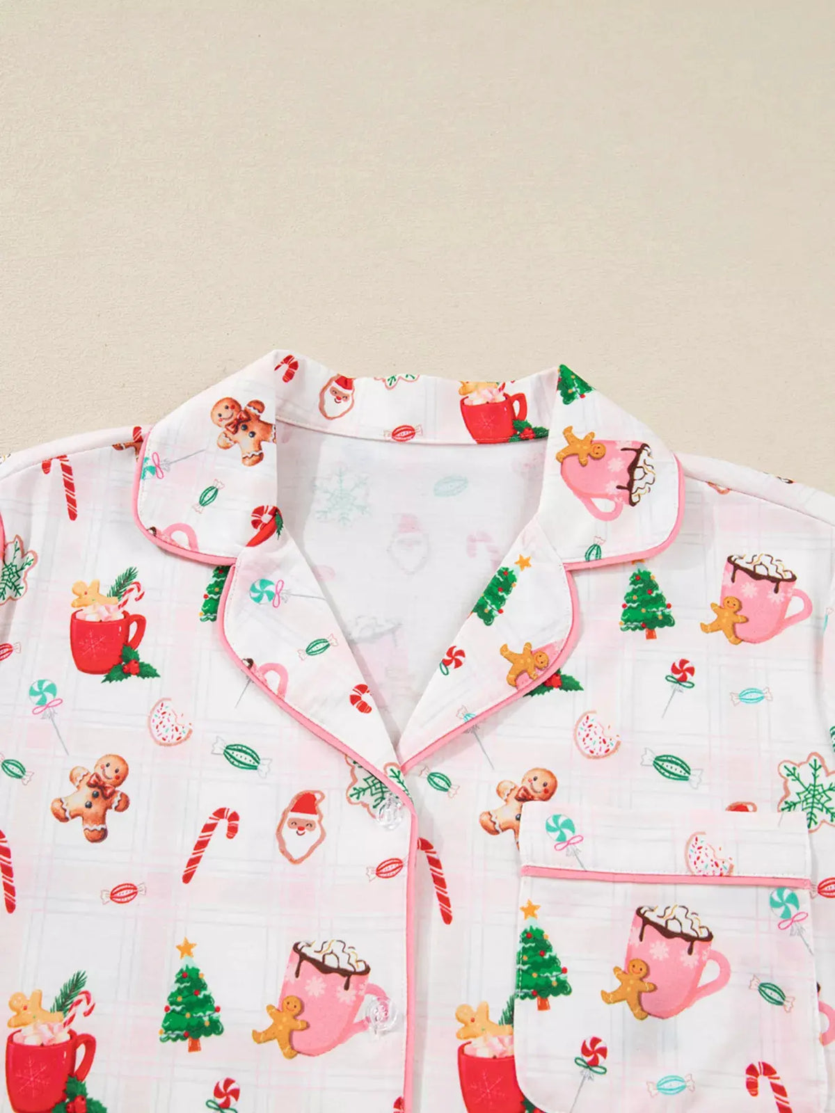 Christmas Spirit Cute Holiday Print Short Sleeve Shirt and Pants 2pcs Pajama Set by Partner Label