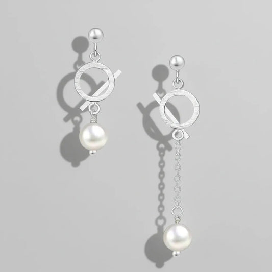 Earrings Air Asymmetrical - Gold Plated Modern Design by La Moda Me