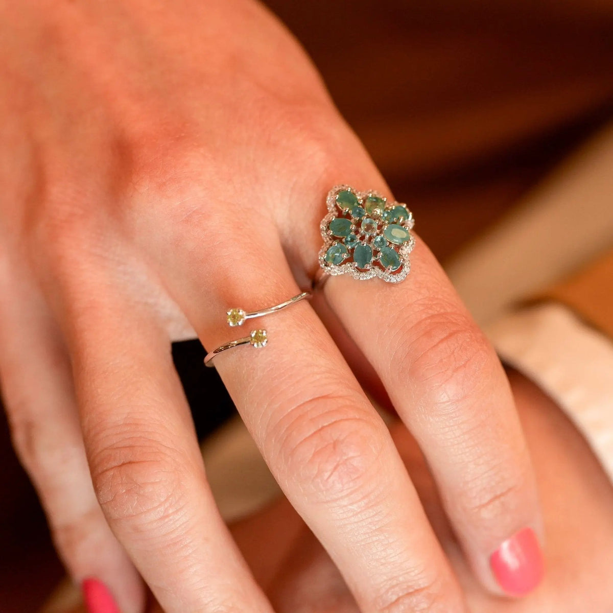Ring Esmeralda - Sterling Silver Emerald Rhodium Plated Ring by La Moda Me