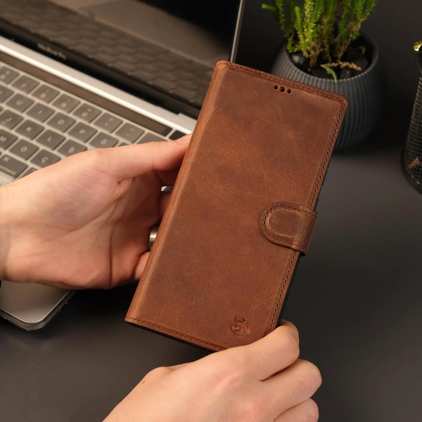 Leather Samsung Galaxy S25 Ultra Wallet Case | Buffalo by TORONATA