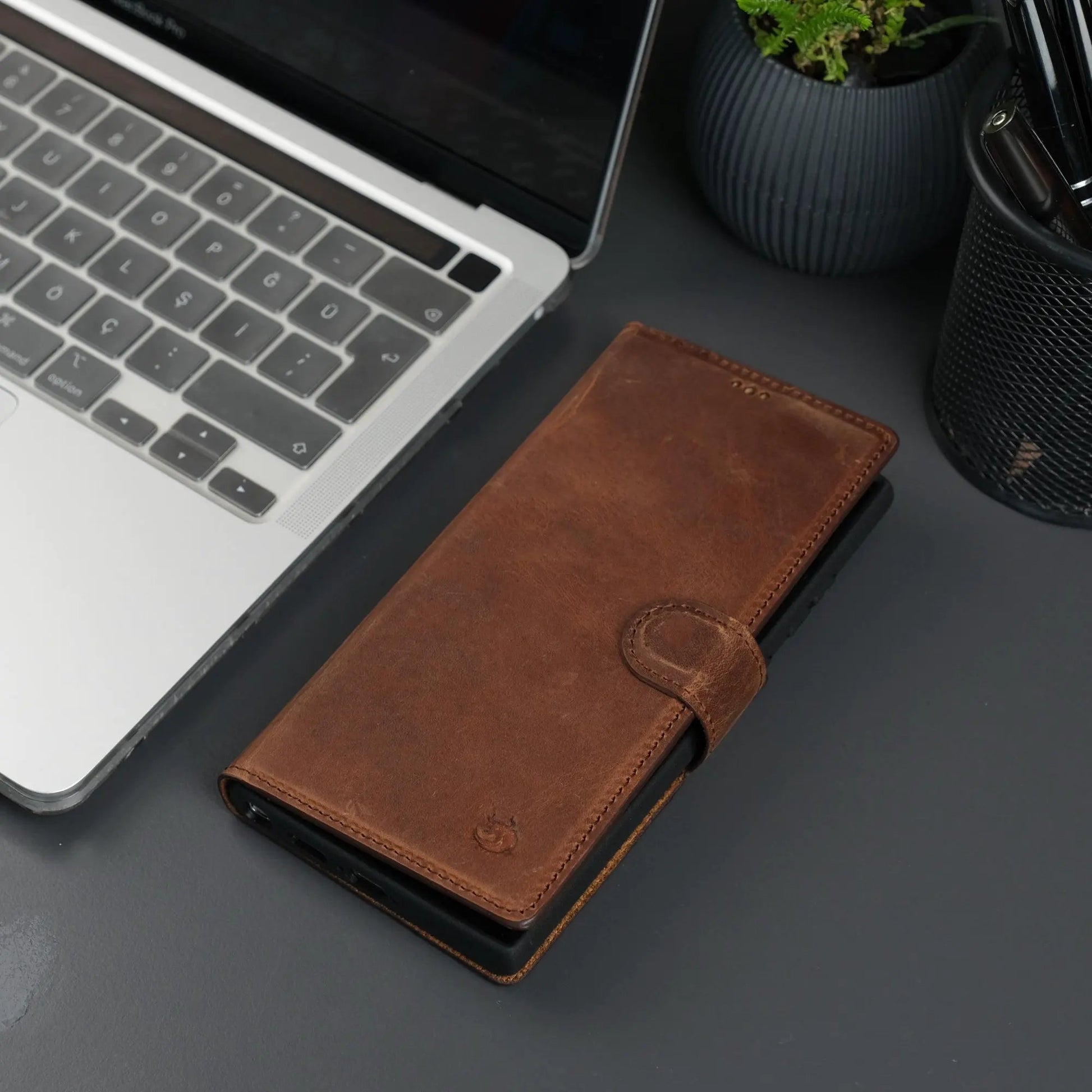 Leather Samsung Galaxy S25 Ultra Wallet Case | Buffalo by TORONATA