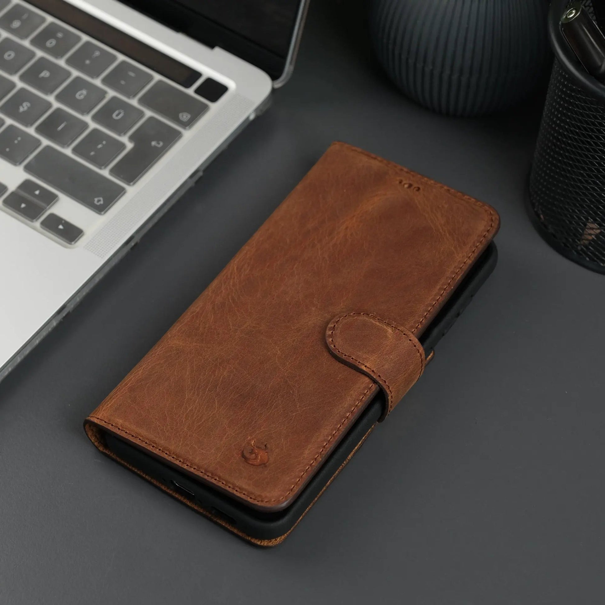 Leather Samsung Galaxy S25 Wallet Case | Buffalo by TORONATA
