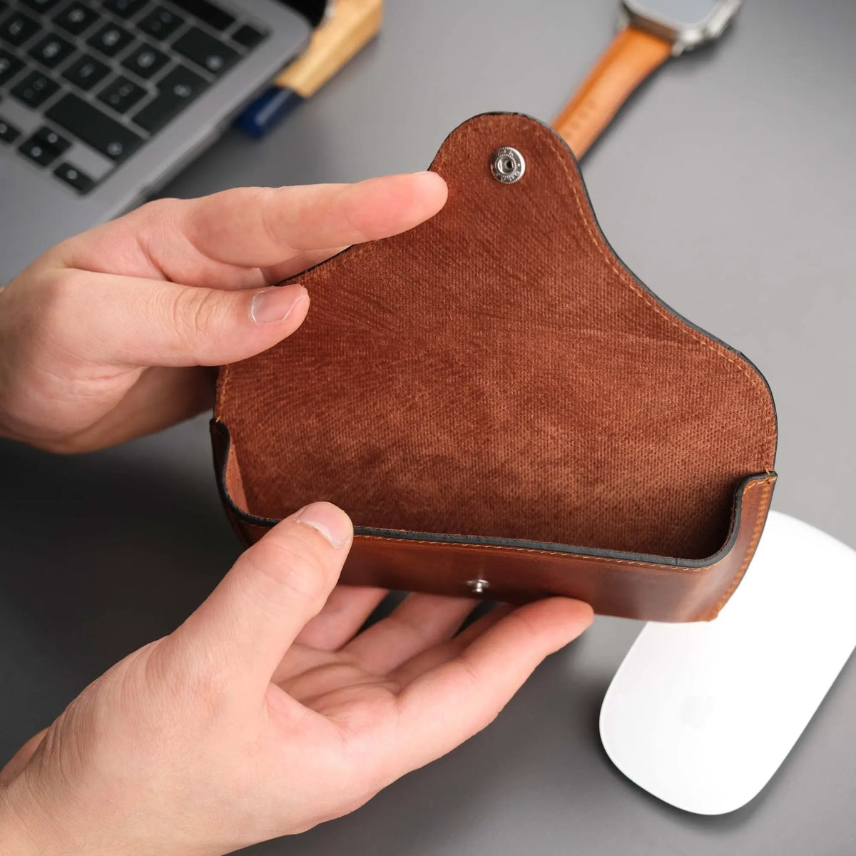 Rochester Full-Grain Leather Eyeglass Case by TORONATA