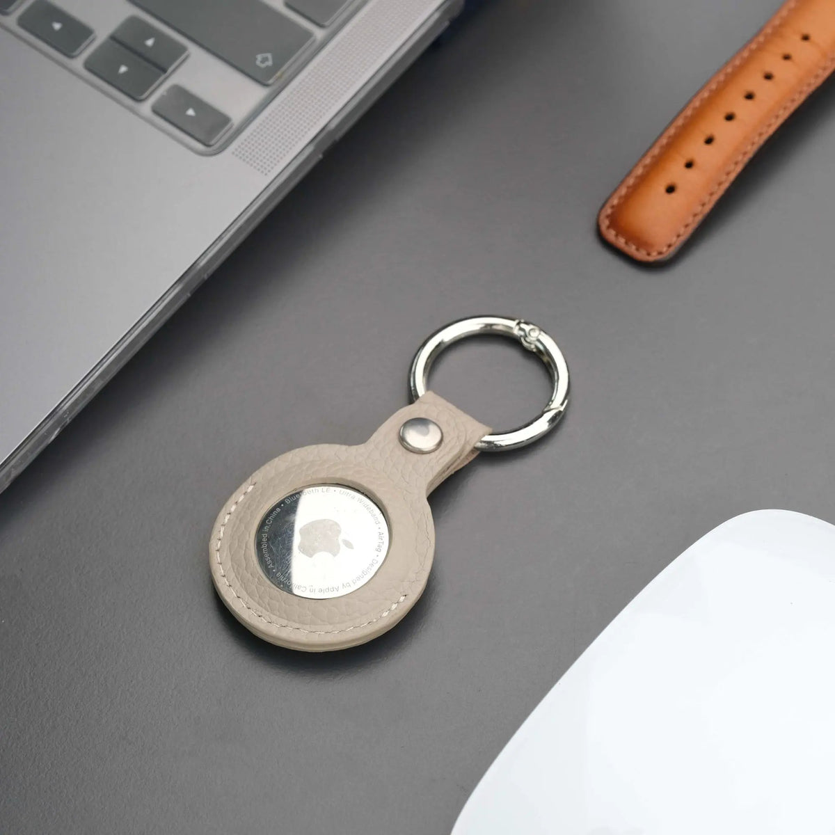 Saratoga Leather AirTag Holder by TORONATA