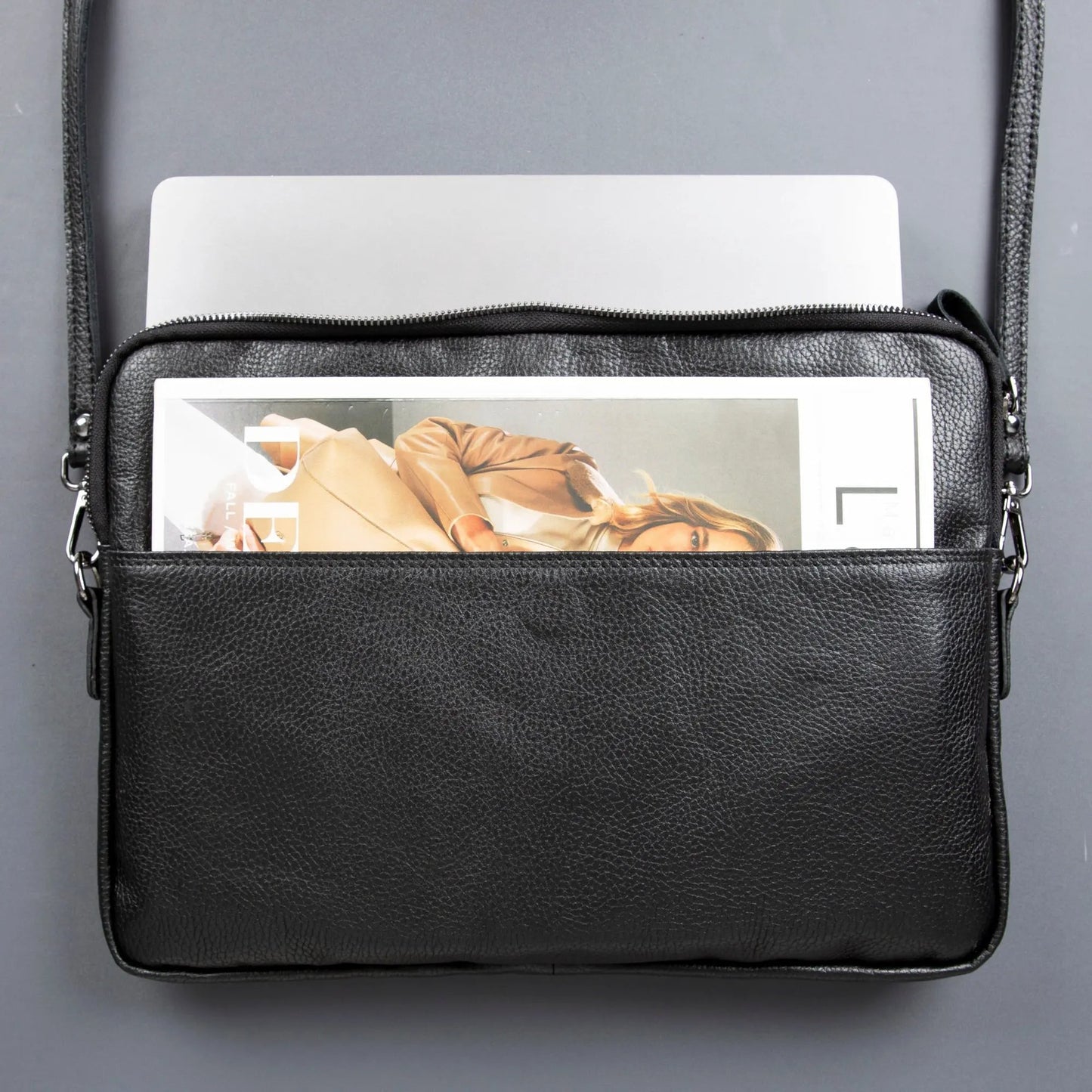 Seward Leather Laptop Bag with Shoulder Strap - MacBook Sleeve 14" & 16" by TORONATA
