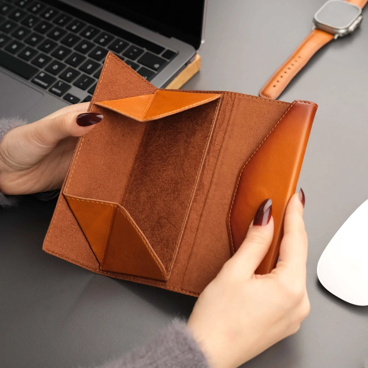 Triangle Leather Glasses Case – Vintage Eyewear Holder by TORONATA