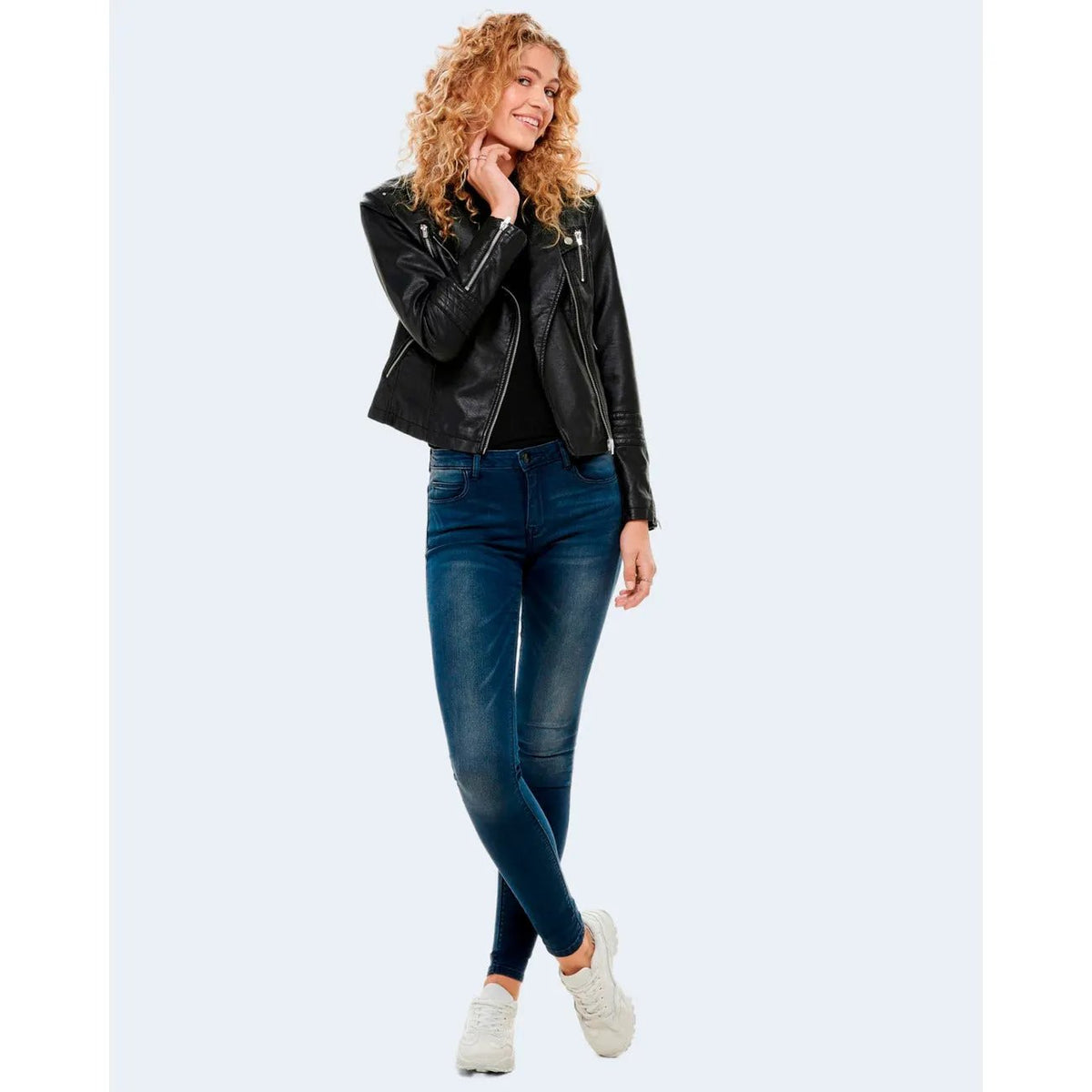 Only Women Sleek Black Blazer With Secure Zip Closure And Pockets by Only