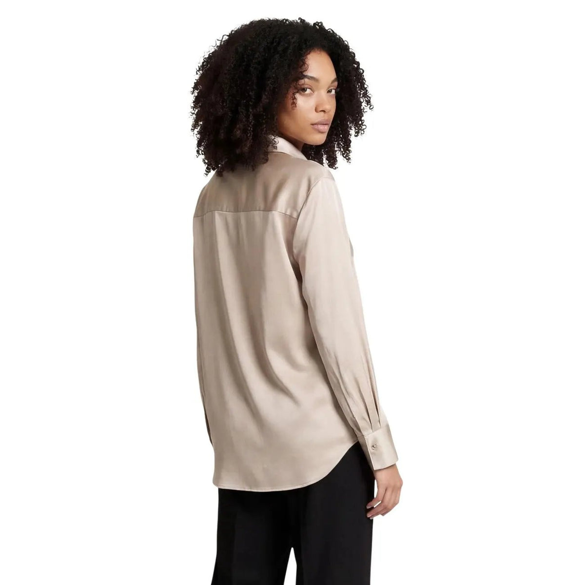 Only Women Elegant Beige Long Sleeve Classic Collar Button Shirt by Only