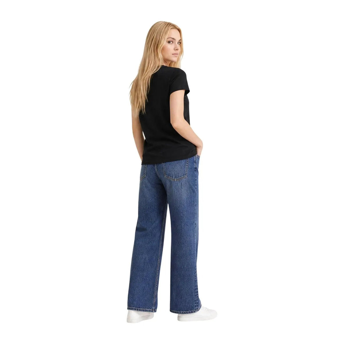 Liu Jo Women Premium Cotton Tshirt Classic Fit Soft Everyday Essential by Liu Jo