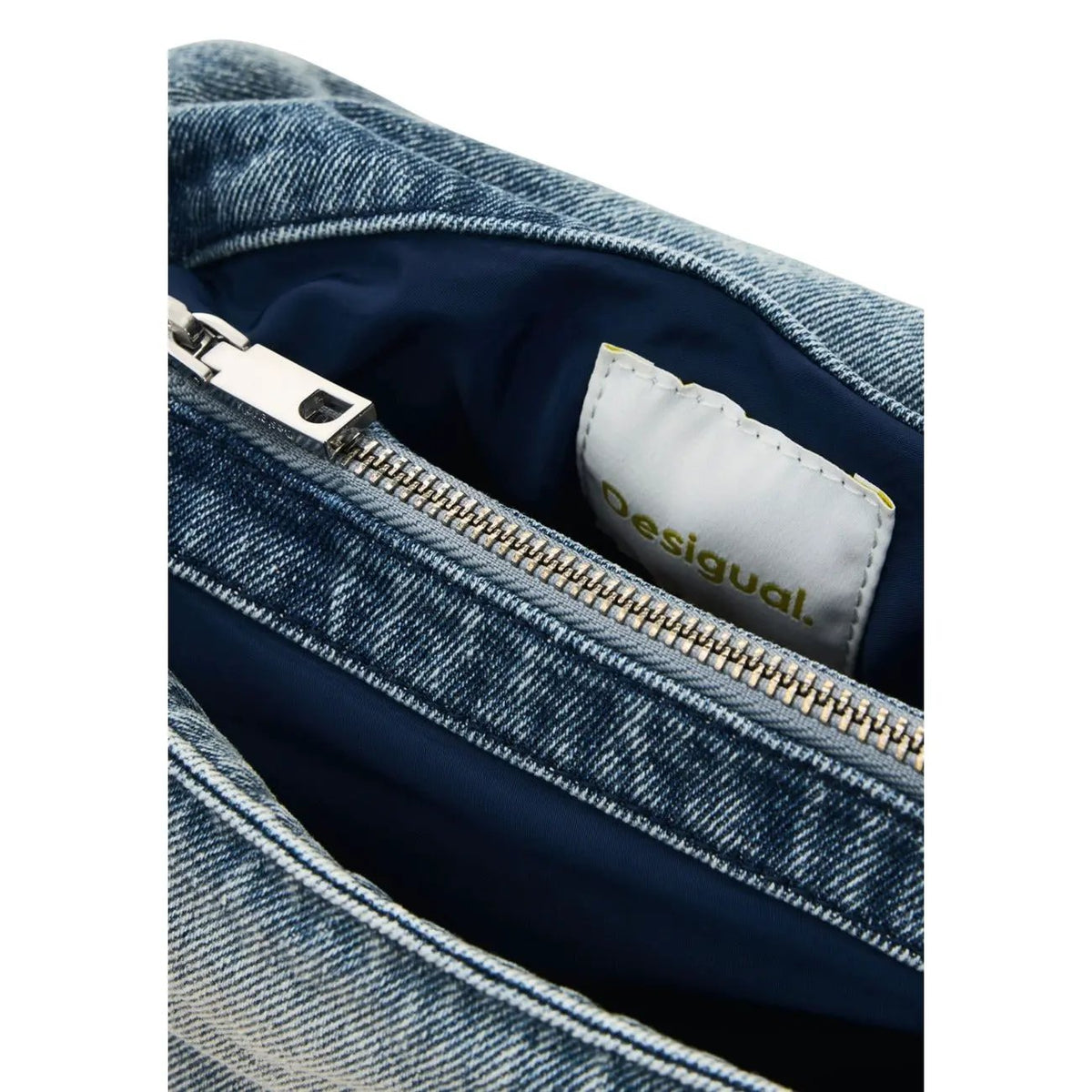 Chic Desigual Women Light Blue Denim Shoulder Bag With Inside Pocket by Desigual