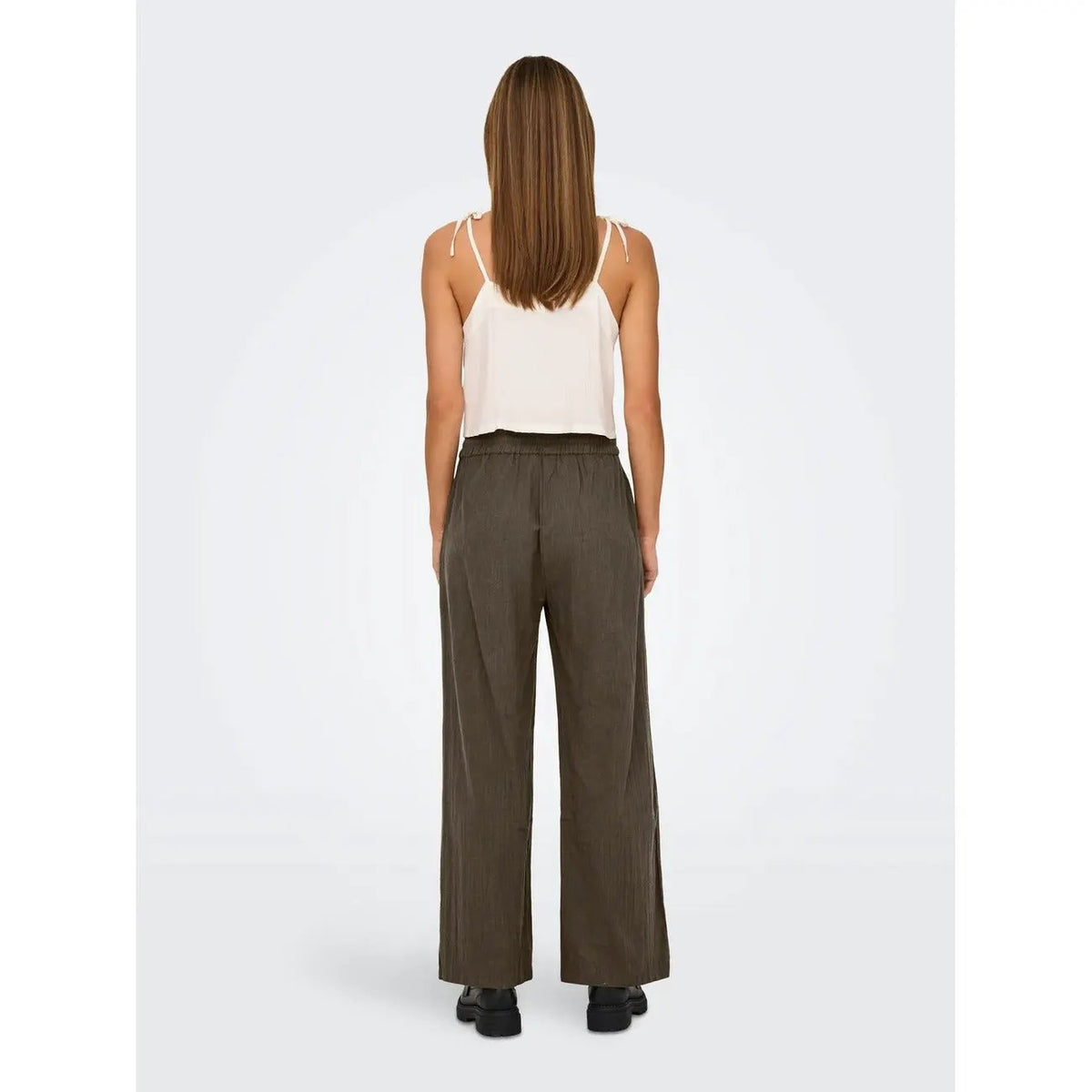 Only Women Stylish Brown Cotton Wide Leg Trousers With Front Pockets by Only