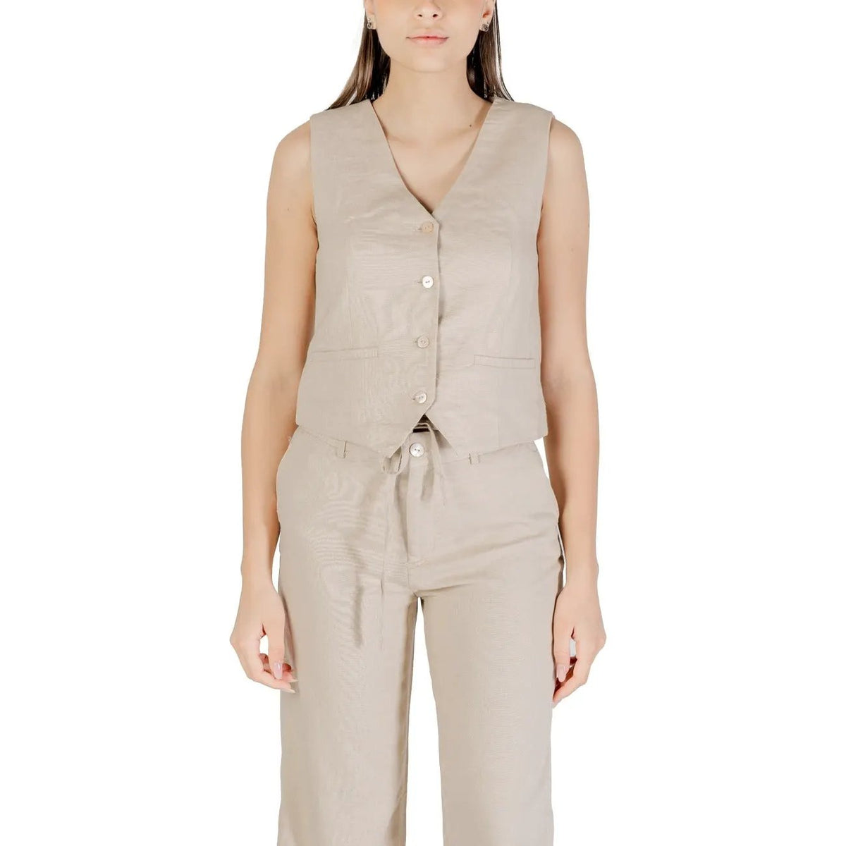 Only Women Relaxed Linen Blend V Neck Sleeveless Elegant Summer Gilet by Only