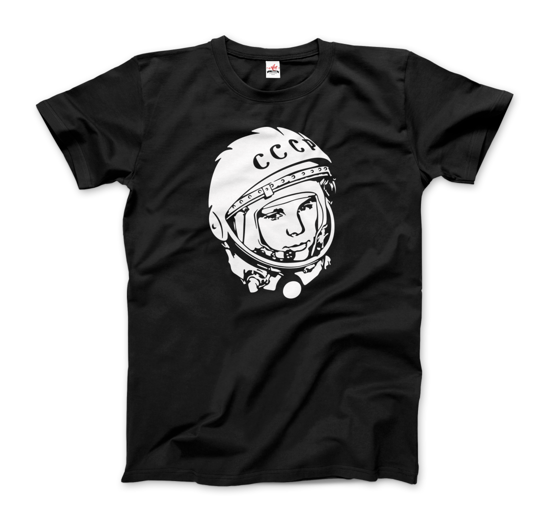 Yuri Gagarin CCCP Design t-shirt by Art-O-Rama Shop