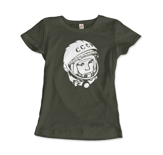 Yuri Gagarin CCCP Design t-shirt by Art-O-Rama Shop